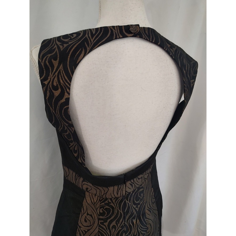 Nicole Miller Sheath Dress Black & Gold Jacquard Brocade Keyhole Open Back Sz 8 - Picture 6 of 7